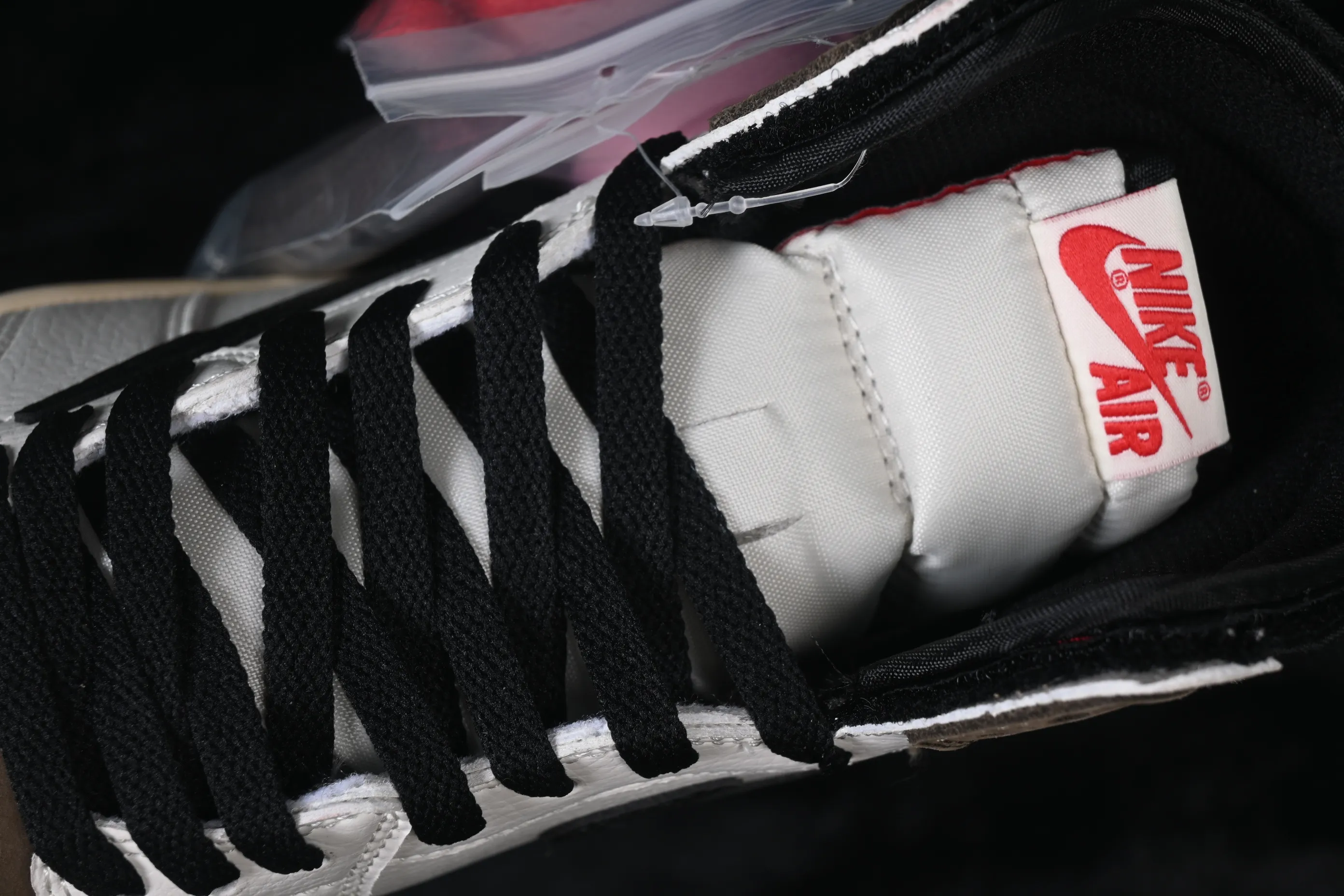All categories Air Jordan Jordan series basketball shoes Air Jordan 1 High Travis Scott x Air Jordan 1 High OG AJ1 anti-hook high-top basketball shoes CD4487-001